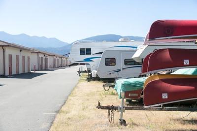 Storage Units at U-Lock Mini Storage - Chilliwack - 43903 Industrial Way, Chilliwack, BC
